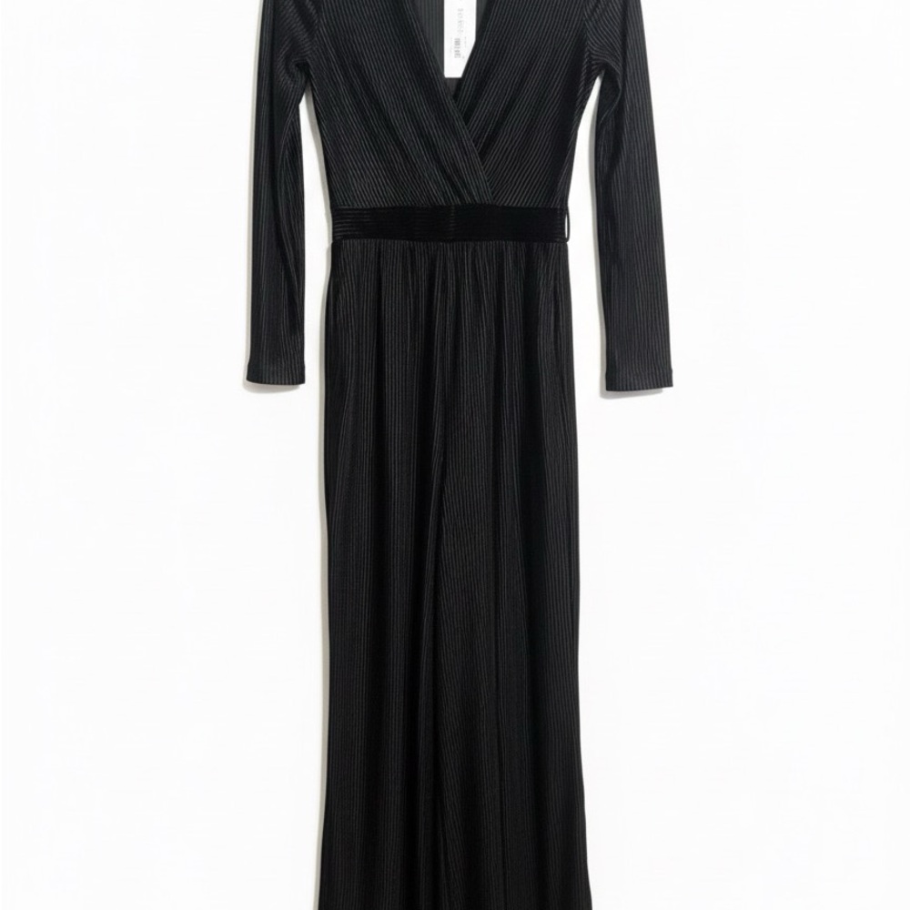 Elegant Black Long Sleeve Dress